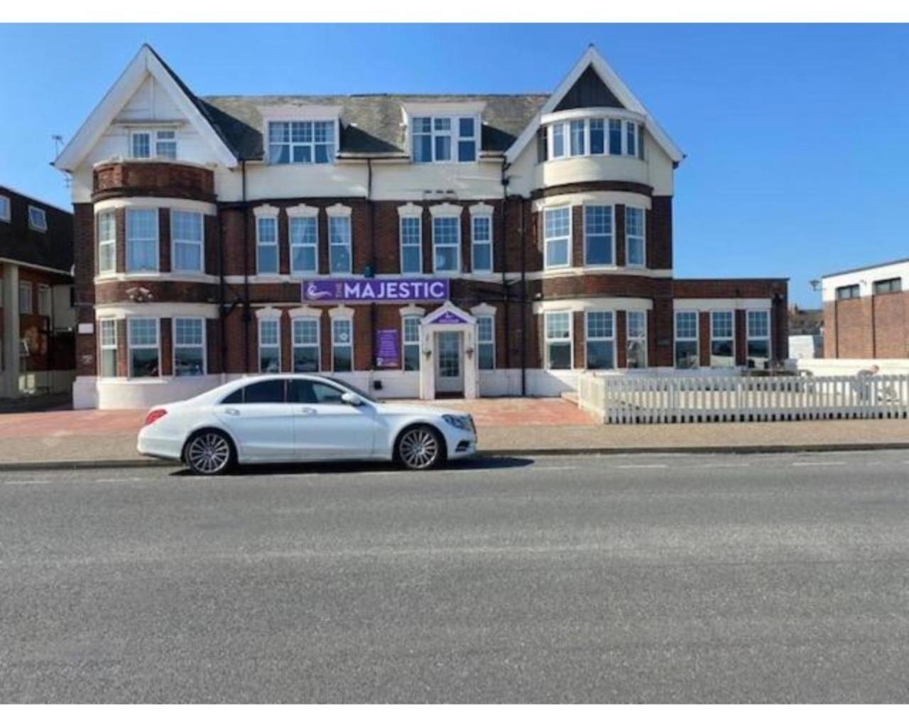 Easton At Majestic Great Yarmouth